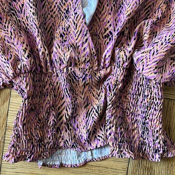 Zara blouse - Picture 2 of 4